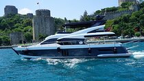 Private Two Hour Luxury Yacht Tour on The Bosphorus