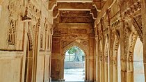 Chunar Fort & Rural Village Experience Day Trip from Varanasi