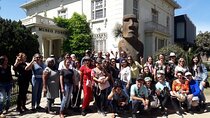 Private Tour Valparaiso and Viña del Mar wine shop in white house
