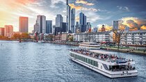 Frankfurt Private Walking Tour with Relaxing Cruise