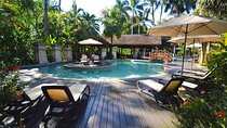 Private Airport Transfer to Sunset at the Palms Resort