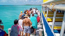Catamaran Isla Mujeres with open bar from Playa del Carmen