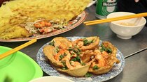 Private Local Food 4-hour Scooter Tour in Ho Chi Minh City