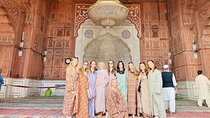 Old Delhi Chandi Chowk Food Tour with Rickshaw Ride - 4-5 Hours