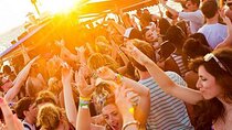 lisbon boat party