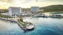Private Transfer from Sangster Airport to Moon Palace Resort
