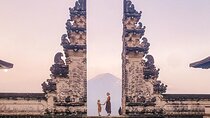 The Gate of Heaven and Traditional Village - Private Tour