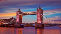 Private walking tour of London Tower