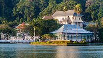 2 Days Tour To Kandy Nuwara Eliya & Horton plains From Negombo