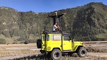 Explore volcano Bromo - start Surabaya // 2 days 1 night