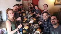 Food & History Tour in Bordeaux Old Town with Local Guide