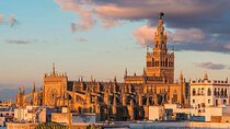 Full Day Tour to Sevilla from Málaga with private transportation