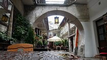 Krakow: Walk around Kazimierz & Former Ghetto with Entrance to Schindler Factory