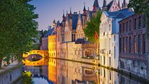 Full-Day Private Tour from Amsterdam to Bruges with Hotel Pick Up
