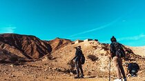 Private 4x4 Mleiha Dubai Trekking Experience with Museum visit