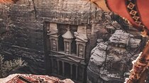 Petra & Wadi Rum Full-Day Private Guided Tour from Amman
