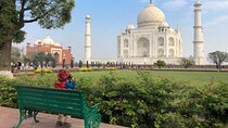 From Delhi: All-Inclusive Taj Mahal Tour by Gatiman Express Train