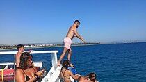 90-Minutes Glass Bottom Trip With Quick Dip 