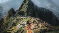 2-Day Tour: Sacred Valley and Machu Picchu by Panoramic Train