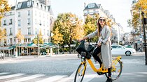 Bike Tour of Paris Old Town, Top Attractions and Nature