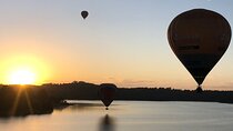 Yarra Valley Ballooning with Vineyard and Mountain Views