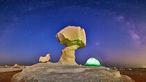 2-Day Black & White Desert, Crystal Mountain, option Pyramid tour