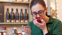 Gastronomy tasting through oil, wine and cheese in Turin