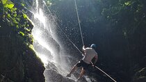 Combo Extreme: Cayonning with two Zipline