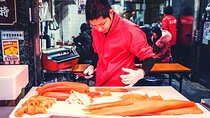 Kuromon Market Tour: All inclusive 6~8 Dishes & 3~4 samplings