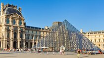Private Tour of the Louvre Museum with Expert Guide