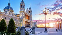 Madrid Scavenger Hunt and Highlights Self-Guided Tour