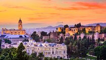 Malaga Scavenger Hunt and Highlights Self-Guided Tour