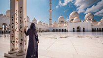 Abu Dhabi Sightseeing Tour in Private Vehicle 
