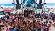 Beach Party in Cancun