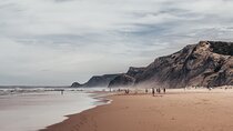 Private transfer from Lisbon to Faro with 2 hours for sightseeing