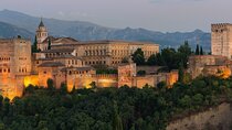 Alhambra and Albaicin Private Day Trip from Malaga