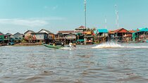  Floating Village 