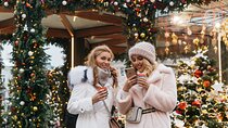 Paris Christmas Market & Chocolate Private Tour with Local Guide