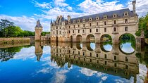 Chenonceau Castle guided half-day trip from Tours