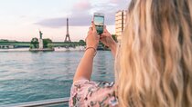 Paris Seine River Sightseeing Cruise by Bateaux Mouches