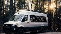 Auckland Airport Private Transfers in a Luxury Minibus