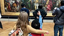Private Louvre Tour in Paris for Kids and Families 