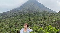 Private Guide Hanging Bridges, Fortuna Waterfall, Arenal Volcano 