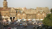 Private City Tour with Dharavi Slum Dhobighat and Dabbawalla