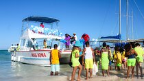 Experience for families and friends by private boat with pick-up