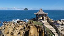 Private Keelung Island and Heping Island Park Day Tour from Taipei