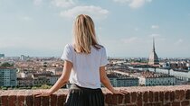 Turin: Private Walking Tour and Royal Snack