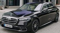 Amsterdam Train Station Arrival Private Transfer to Amsterdam City in Luxury Car