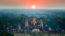 7 Days Private Tour Siem Reap (Angkor), Hanoi & Halong Bay Overnight Cruise