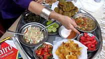 Tour to the newest Saqqara tombs and having lunch in a farm with locals